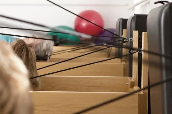 Scopri come prepararti efficacemente all'esame Stott Pilates con questi semplici consigli ed esercizi