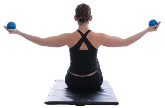 Scopri l'importanza del titolo nella pratica di Pilates e come insegnare efficacemente in sole 20 parole!