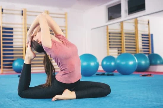 Improva la tua flessibilità, forza e postura con il Pilates, per ottenere i benefici che cerchi