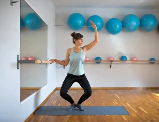 Scopri cosa studiare per imparare a insegnare Pilates e diventare un esperto nel campo del fitness