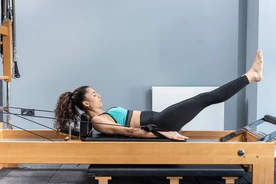Il ruolo dell'anello per Pilates: potenziare la resistenza e la stabilità muscolare durante gli esercizi