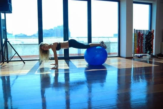 Esercizi Di Base Del Pilates