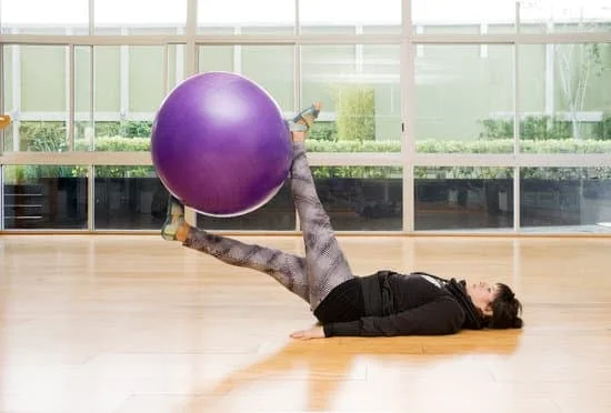 Ottimizza la tua postura e potenzia la tua respirazione con i benefici della respirazione Pilates