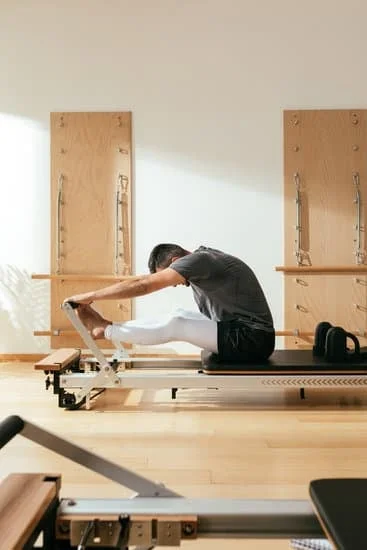 Tonifica il tuo corpo e rilassa la mente con le lezioni di Pilates a Treviglio: scopri i benefici oggi stesso!