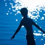 Scopri cos'è il Pilates Barre e sperimenta una forma unica di allenamento che combina elementi di Pilates e balletto