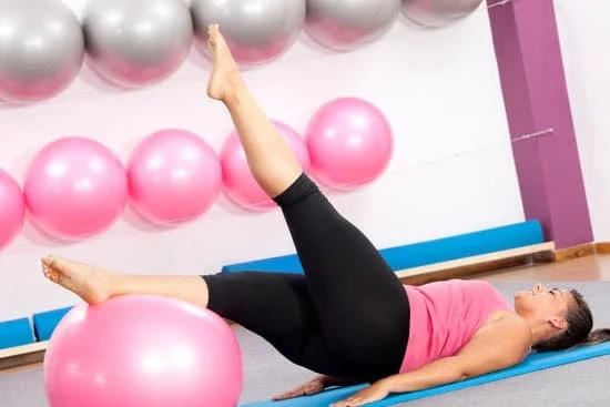 Scopri i benefici del Pilates con attrezzature speciali per allenamenti più efficaci e risultati duraturi