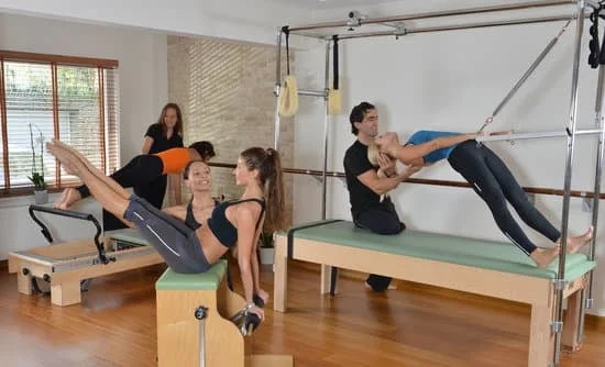 Scopri i migliori corsi di Pilates ad Avellino per migliorare la tua postura e rafforzare il corpo