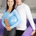 Scopri tutti i benefici di fare Pilates e come questa pratica può migliorare la salute e il benessere complessivo