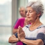 Rafforza il tuo corpo con le lezioni di Pilates al muro per 28 giorni: scopri i benefici di questa pratica mirata