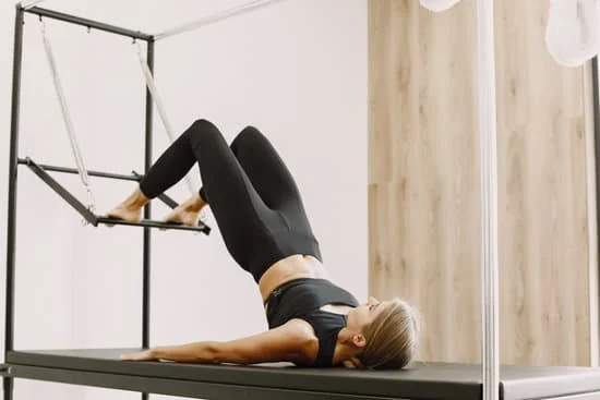 Aumenta la tua stabilità con le calze antiscivolo Pilates: antiscivolo, confortevoli e ideali per le tue sessioni di allenamento