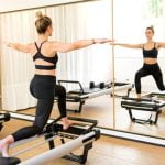 Raggiungi una migliore postura e flessibilità con una macchina Pilates di alta qualità per la tua pratica quotidiana