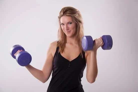 Scopri l'incantevole studio di Pilates a Porta Venezia, dove potrai migliorare la tua flessibilità e postura