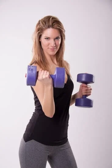 Migliora la tua stabilità durante le lezioni di pilates con le nostre comode e sicure calze antiscivolo