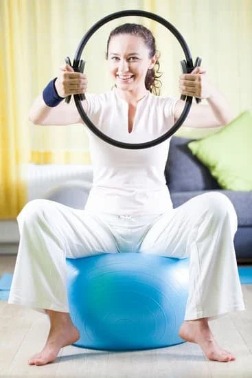 Scopri i benefici del Pilates nel centro Futura Pilates Torino: allenamento completo per il corpo e la mente