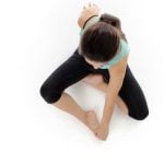 Scopri i benefici del CILINDRO PILATES per migliorare la tua postura e ottenere un corpo più forte e flessibile