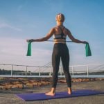 Suggerimento per un testo alt: Le controindicazioni del Pilates Reformer: attenzione agli aspetti da considerare prima di iniziare questa forma di allenamento