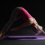 Risolvendo il mal di schiena dopo una sessione di pilates con esercizi di allungamento e rafforzamento specifici