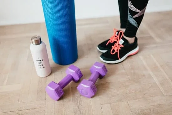 Scopri una vasta selezione di palle per pilates presso Decathlon, perfette per migliorare la tua pratica di Pilates