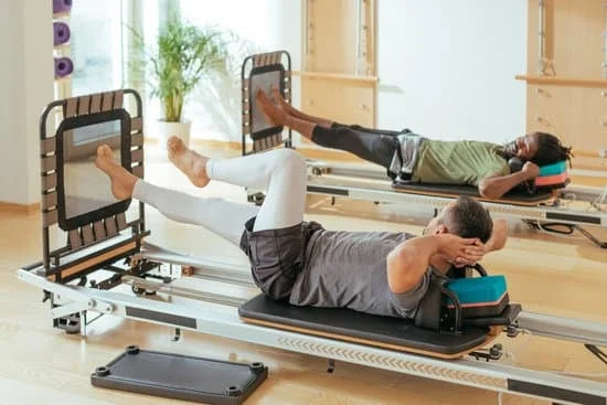 Rafforza le gambe con i migliori esercizi gambe Pilates