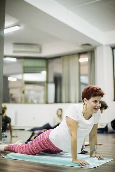 Scopri i benefici del Pilates miofasciale e ritrova equilibrio e benessere
