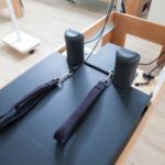 Prova il wall pilates: un allenamento divertente che funziona davvero