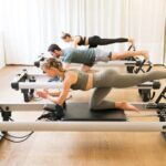 Sfida Di Pilates Al Muro Di 28 Giorni Sfida di Pilates al muro di 28 giorni: esercizi efficaci per risultati rapidi