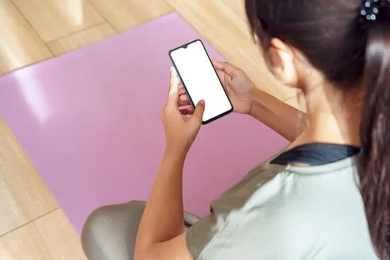 Efficaci esercizi di Pilates con la palla per un allenamento completo