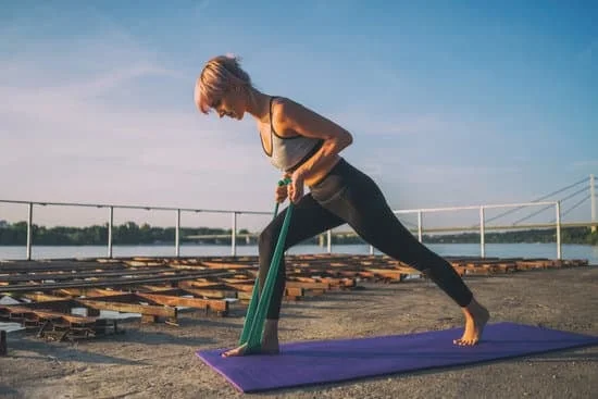 Pilates durante la gravidanza: consigli e precauzioni