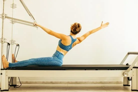 Pilates per uomini: tonificazione e flessibilità per un corpo maschile in forma