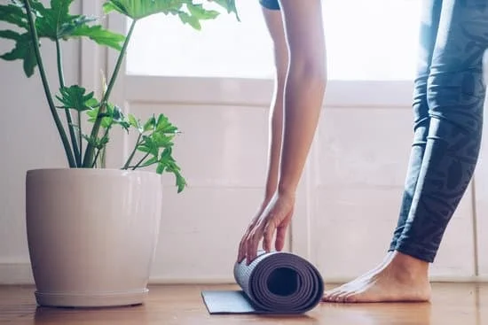 Esercizi con la palla da pilates: migliorare il controllo del corpo e rafforzare i muscoli profondi