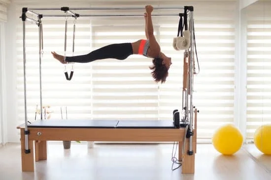 Scopri i migliori corsi di Pilates a Fiumicino per migliorare la tua forma fisica e il benessere generale