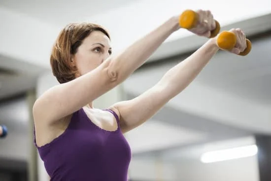 Chiara Pilates: la tua guida per un corpo forte e flessibile