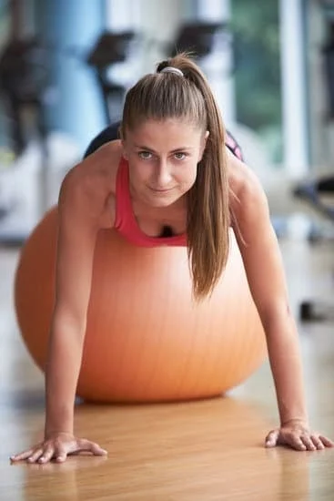 Scopri il significato del Pilates Matwork e i suoi benefici per il corpo e la mente