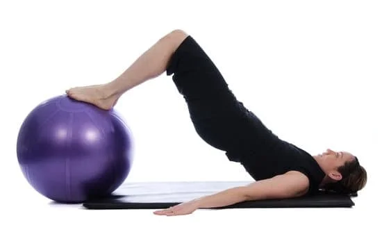 Scopri i nostri corsi di Pilates a Cesano Boscone per migliorare la tua forma fisica