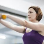 Amazon Elastico Pilates Esercizi di Pilates con l'elastico Amazon per tonificare e rafforzare i muscoli