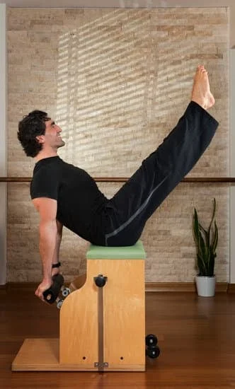 Esercizi Pilates specifici per l'ernia lombare