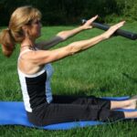 Crea una routine di esercizi Pilates in palestra per scoprire i benefici