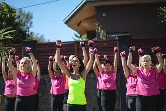 Esercizi di stretching per alleviare i dolori muscolari dopo pilates
