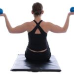 Allenamento Pilates Muro: scopri i migliori esercizi da fare a casa