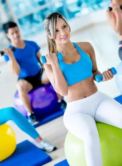 Scopri i benefici del metodo ELISA FRANCESE PILATES per la tua forma fisica e il benessere mentale