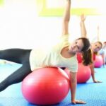 Esercizi Per La Schiena Con Palla Pilates Allenamenti efficaci con la palla Pilates per la schiena