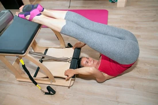Suggerimento 1: Scopri i benefici di A che serve Pilates per tonificare il corpo e migliorare la postura
