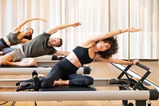 Esercita i tuoi muscoli con il Ring Pilates per un allenamento completo e efficace
