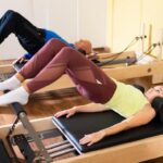 Esercizi Elastico Pilates Esercizi con elastico Pilates per un allenamento completo e tonificante