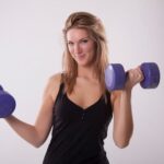 Abbigliamento comodo per fare Pilates: consigli su cosa indossare per praticare al meglio