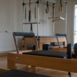 Esercizi Pilates da seduti: vantaggi e tutorial per principianti