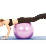 Esercizi Pilates in piedi: tonifica e rafforza il corpo con movimenti controllati e bilanciati