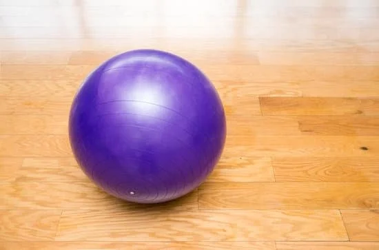 Acquista il tuo abbigliamento Pilates online per allenamenti comodi e stilosi
