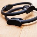 Scopri i benefici della LEZIONE DI YOGA PILATES per rafforzare corpo e mente