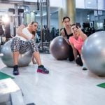 Allenati con MEZZ'ORA DI PILATES AL GIORNO per migliorare la tua forma fisica